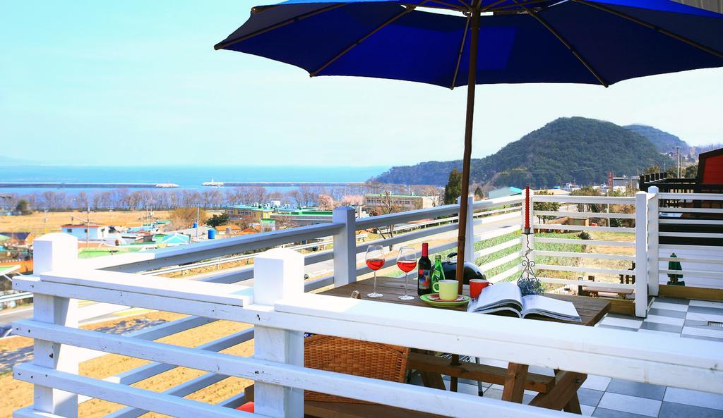 Bluesean Pension Namhae Zewnętrze zdjęcie